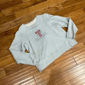 Great old Tommy Hilfiger Lightweight Sweatshirt.